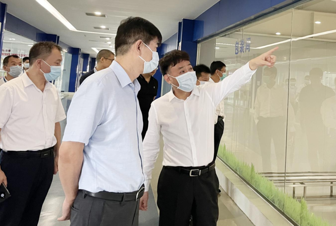 快讯丨河南省人民政府国有资产监督管理委员会副主任刘银志莅临2UP.IO（中国）乳业集团参观座谈