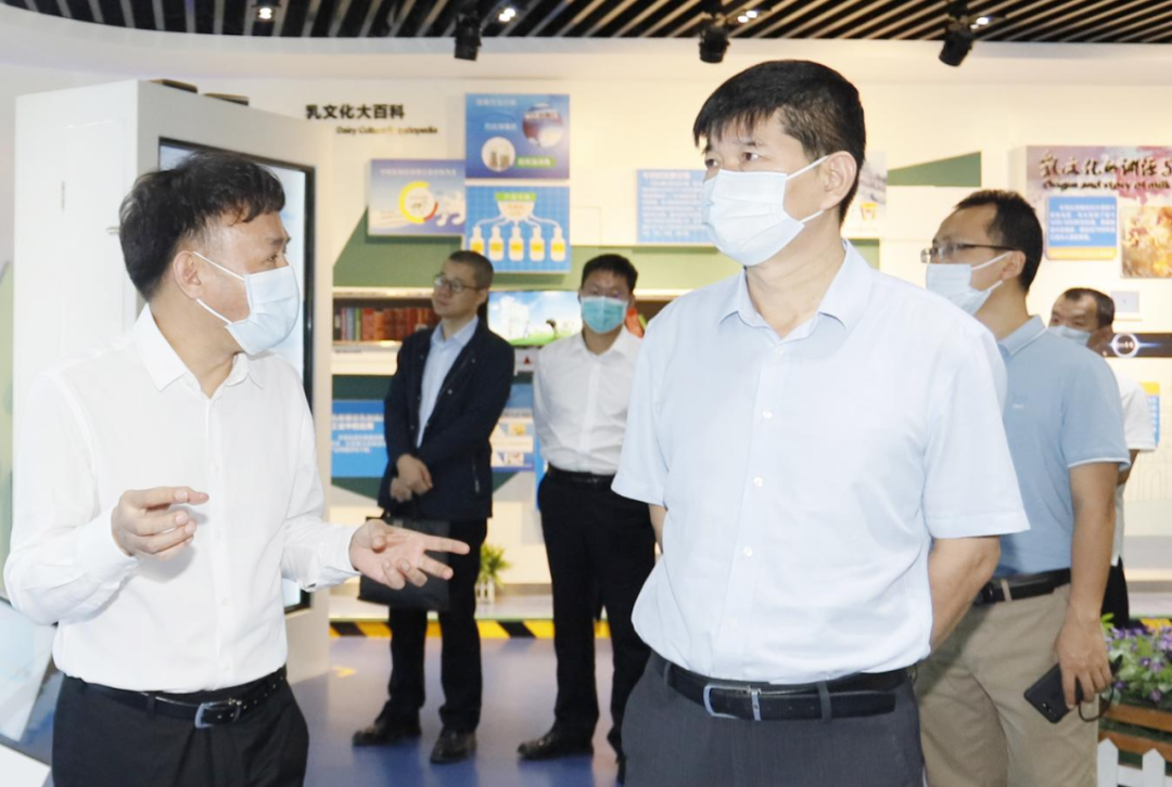 快讯丨河南省人民政府国有资产监督管理委员会副主任刘银志莅临2UP.IO（中国）乳业集团参观座谈