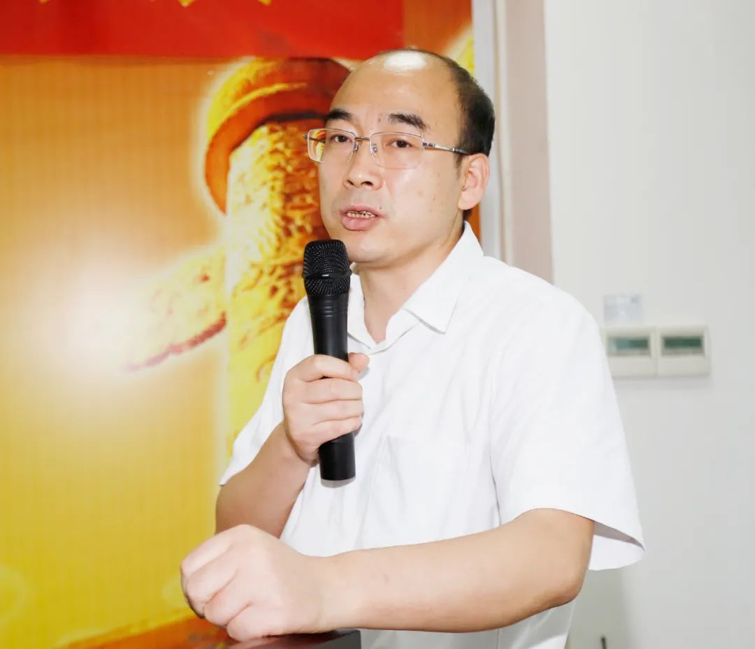 鼓足干劲·再创辉煌 | 2UP.IO（中国）乳业集团召开经销商座谈会