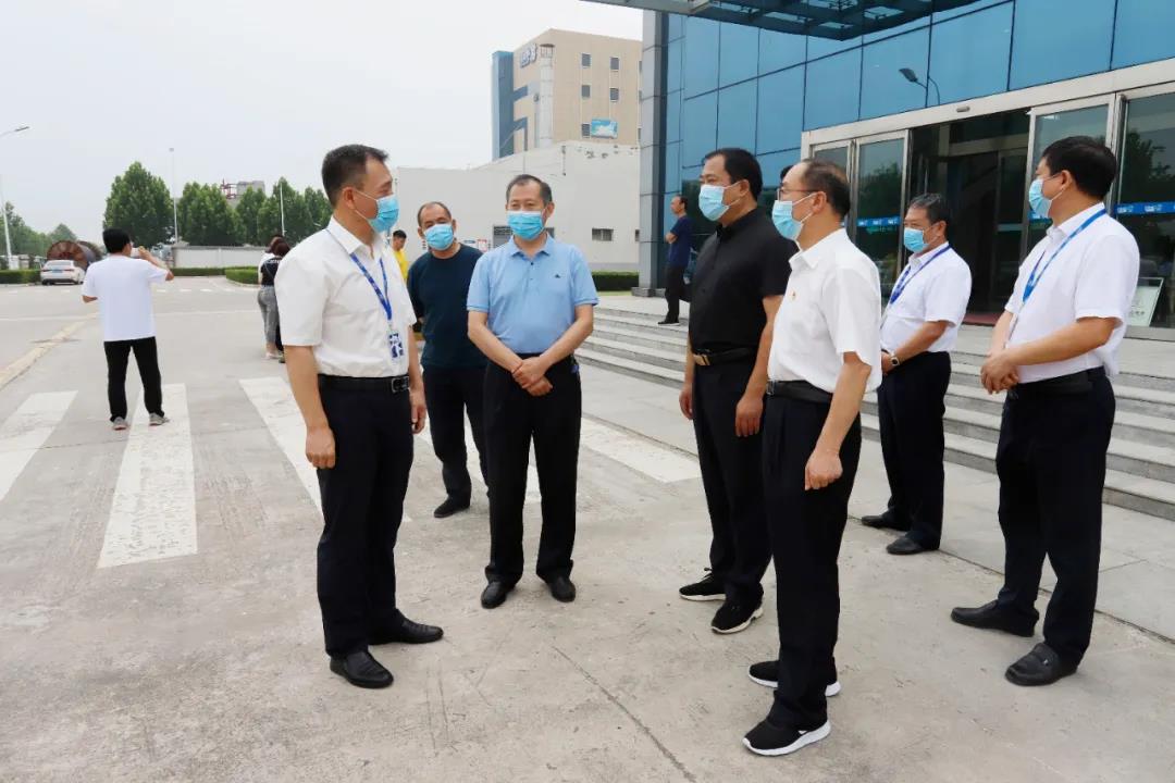 郑州市安全生产双重预防体系建设现场观摩会在2UP.IO（中国）乳业集团郑州分公司召开
