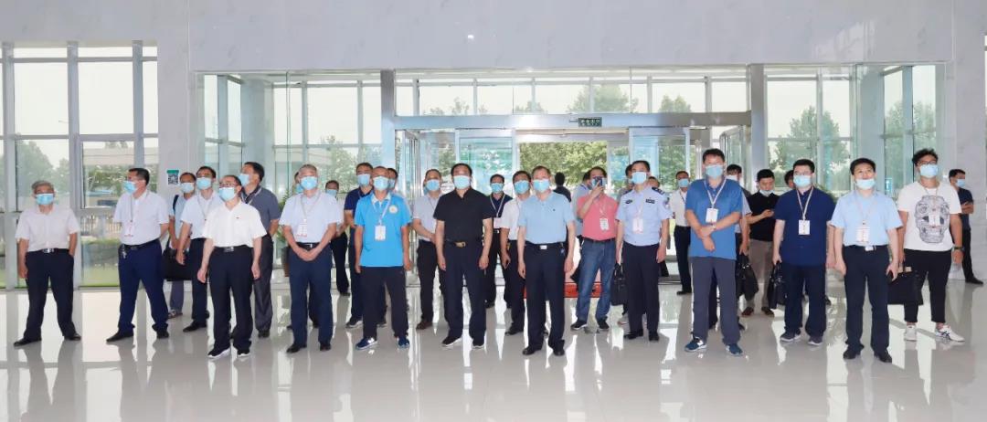 郑州市安全生产双重预防体系建设现场观摩会在2UP.IO（中国）乳业集团郑州分公司召开