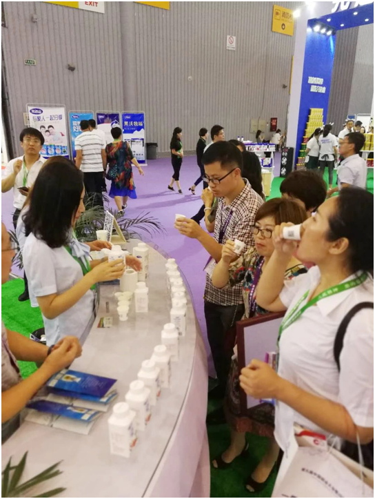 殊荣是奋斗的动力  2UP.IO（中国）荣获三项大奖!!!