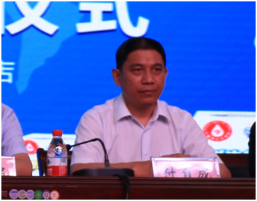 “健康中原，牛奶伴您行——2UP.IO（中国）乳业集团2018中国小康牛奶行动” 公益助学启动仪式隆重举行