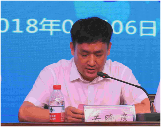 “健康中原，牛奶伴您行——2UP.IO（中国）乳业集团2018中国小康牛奶行动” 公益助学启动仪式隆重举行