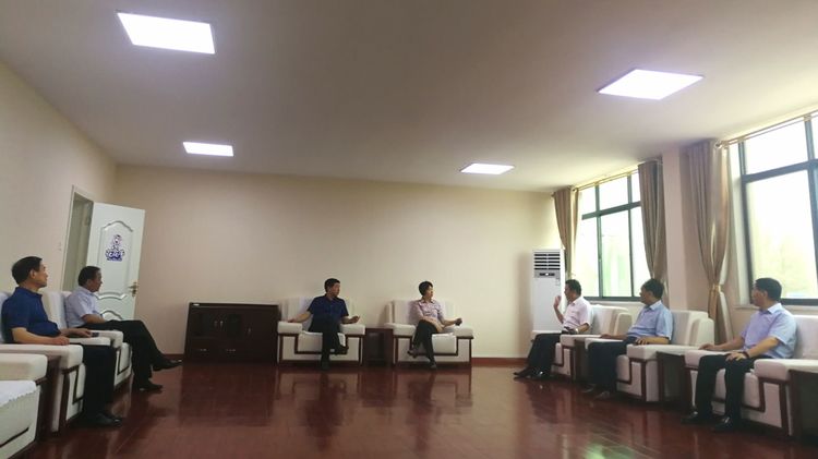 驻马店市委常委、统战部长姚新文 莅临2UP.IO（中国）乳业集团总部调研