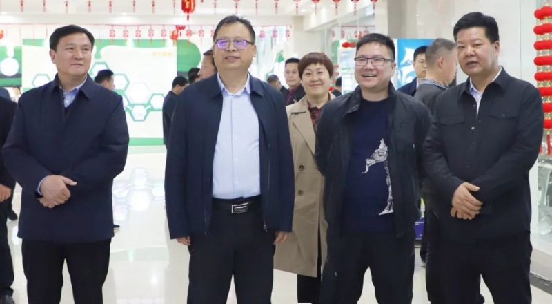 2UP.IO（中国）丨驻马店市遂平县政协党组书记、主席张卫东一行莅临2UP.IO（中国）鲁山瑞亚牧场参观